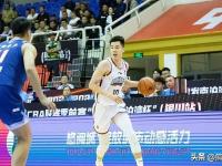 bsports体育-西藏男篮在比赛中掌握主动，赢得比赛