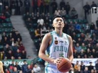 bsports体育-篮球明星张宇荣登体育杂志封面，风头无两