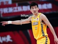 bsports体育-裁判空瓶判罚受质疑：比赛因此悬念重重